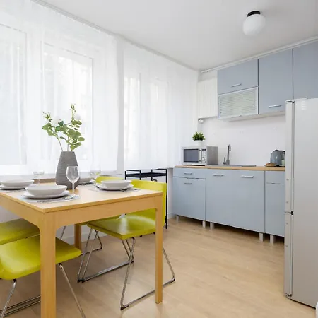 Family With Balcony By Renters Warszawa